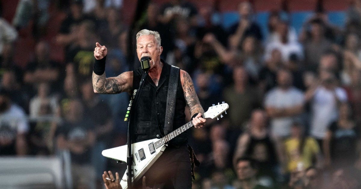 Metallicas avstånd från politik väcker kritik i svensk press